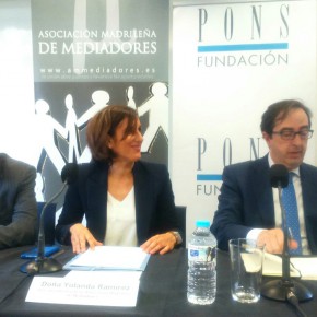 Yolanda Ramírez inaugura la Jornada de Mediación Mercantil dedicada  a dar a conocer este servicio a empresarios