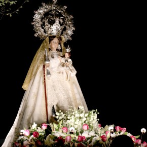 Representantes de C’s en el Ayuntamiento y la Diputación de Guadalajara participan en la procesión de la Virgen de la Antigua