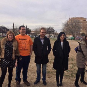 Ciudadanos Albacete celebra la puesta en marcha de una zona de esparcimiento canino