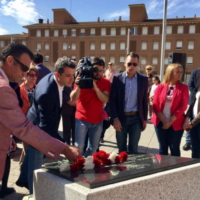 Esteban Paños participa en el homenaje de Toledo a las víctimas del 11-M