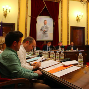 El pleno de Guadalajara aprueba las dos iniciativas de Ciudadanos