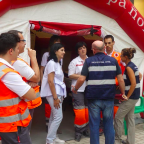 Francis Rubio muestra su solidaridad con los vecinos afectados por el incendio de Yeste