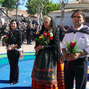 Los concejales de Ciudadanos asisten a la ofrenda floral y destacan el valor de las tradiciones de Albacete
