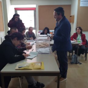 José Luis Muñoz: “Hoy salimos a votar con la ilusión intacta y con la responsabilidad que supone elegir el futuro de este país”